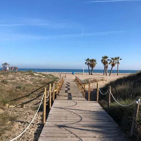 Urbanizacion Mar De Canet, 2 Con Piscina Comunitaria, Garaje Y Wifi Lägenhet